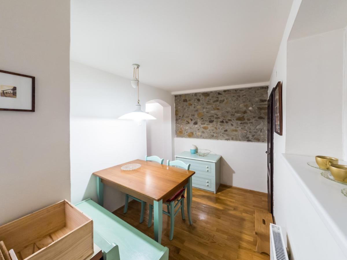 Stairway To The Castle Apartment Ljubljana Exterior photo